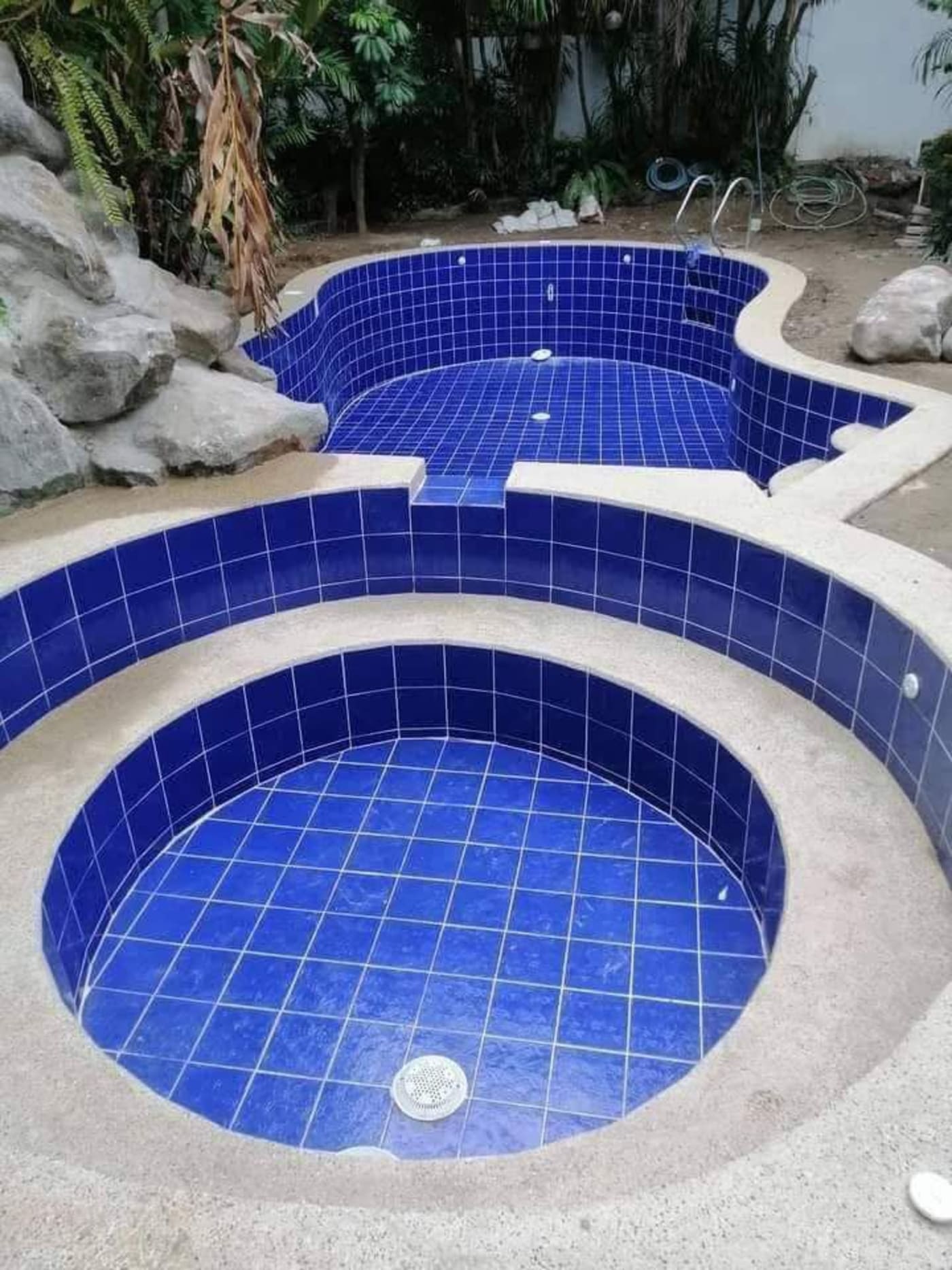 Mosaic Jacuzzi Spa — Jacuzzis project by Metrixpool